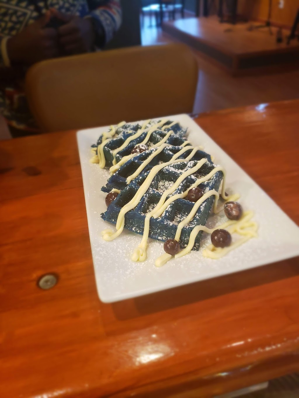 Freddie Gs Chicken and Waffle | restaurant | 1435 Salisbury St, St. Louis, MO 63107, USA | 3143546515 OR +1 314-354-6515