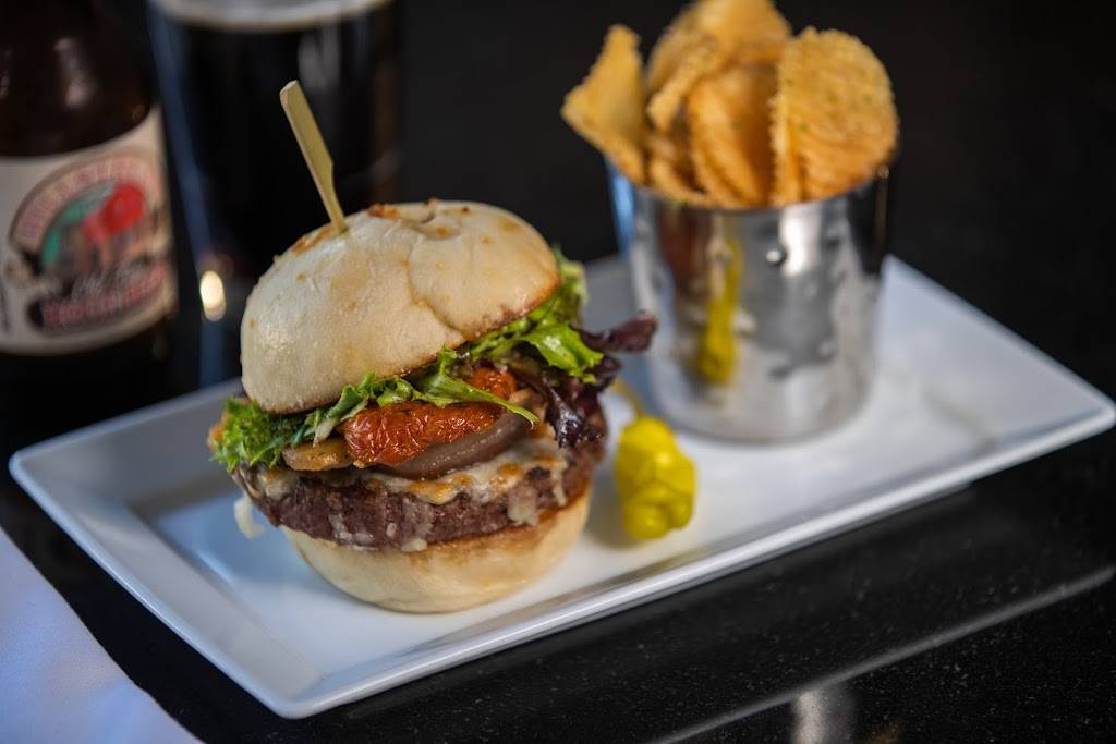 Scopri Restaurant | restaurant | 401 Locust St, Des Moines, IA 50309, USA | 5152442151 OR +1 515-244-2151