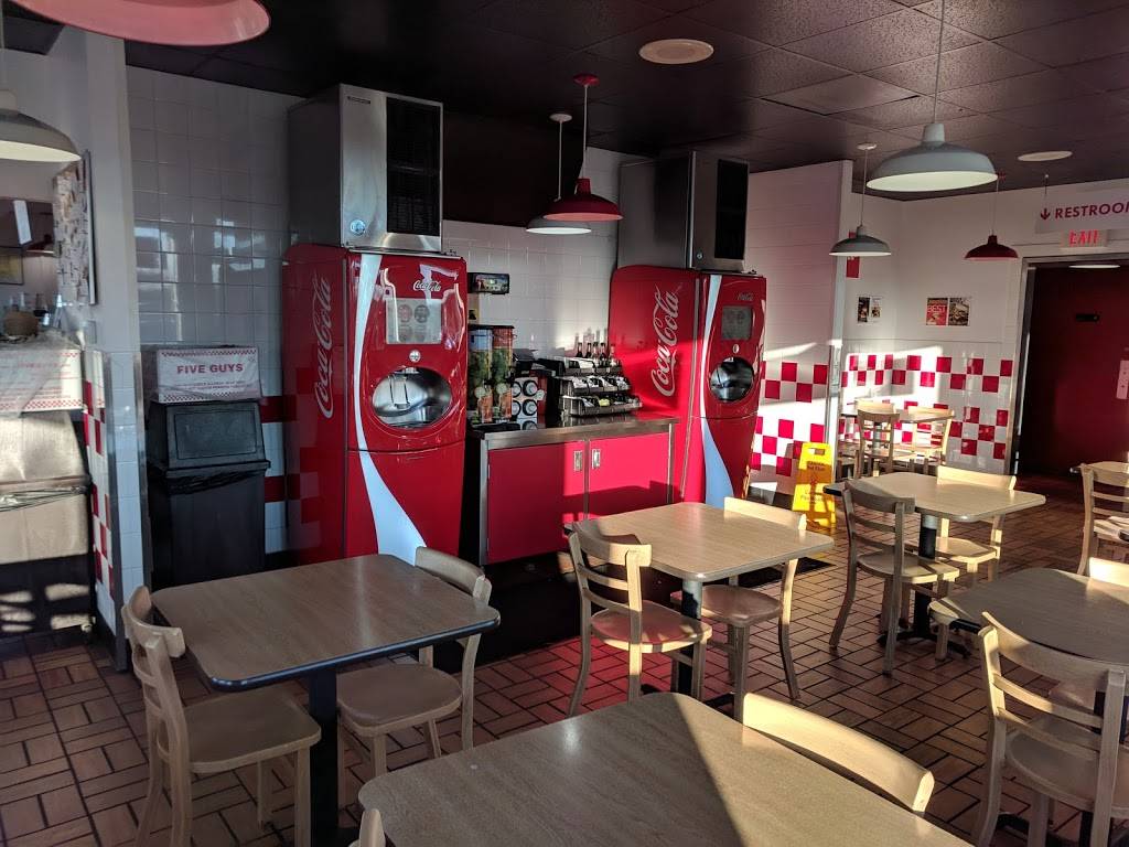 Five Guys | meal takeaway | 1365 Berryville Ave, Winchester, VA 22601, USA | 5405420011 OR +1 540-542-0011