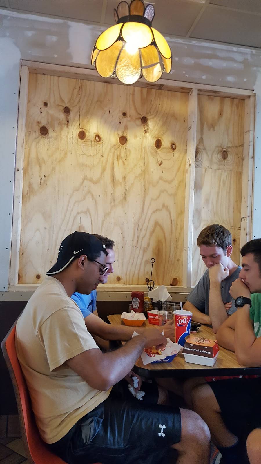 Dairy Queen Grill & Chill | restaurant | 1010 S Monticello St, Winamac, IN 46996, USA | 5749466777 OR +1 574-946-6777