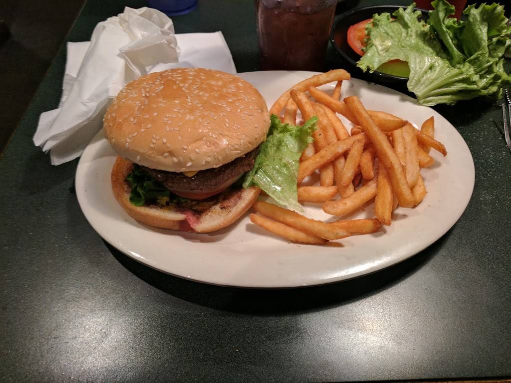 Goldies Patio Grill | restaurant | 5200 S Lewis Ave, Tulsa, OK 74105, USA | 9187432188 OR +1 918-743-2188