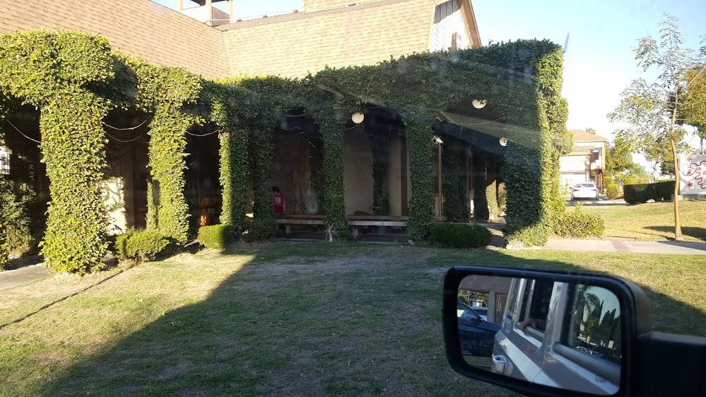 Star BBQ | restaurant | 8295 W Garden Grove Blvd, Garden Grove, CA 92844, USA | 7145305388 OR +1 714-530-5388