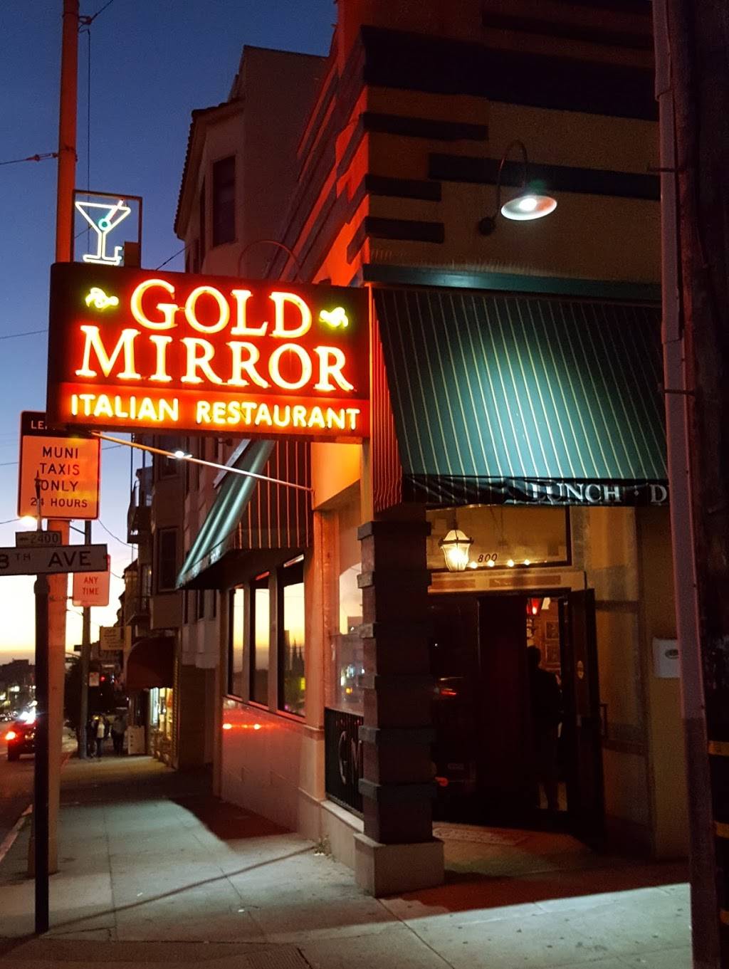 The Gold Mirror Italian Restaurant | restaurant | 800 Taraval, San Francisco, CA 94116, USA | 4155640401 OR +1 415-564-0401
