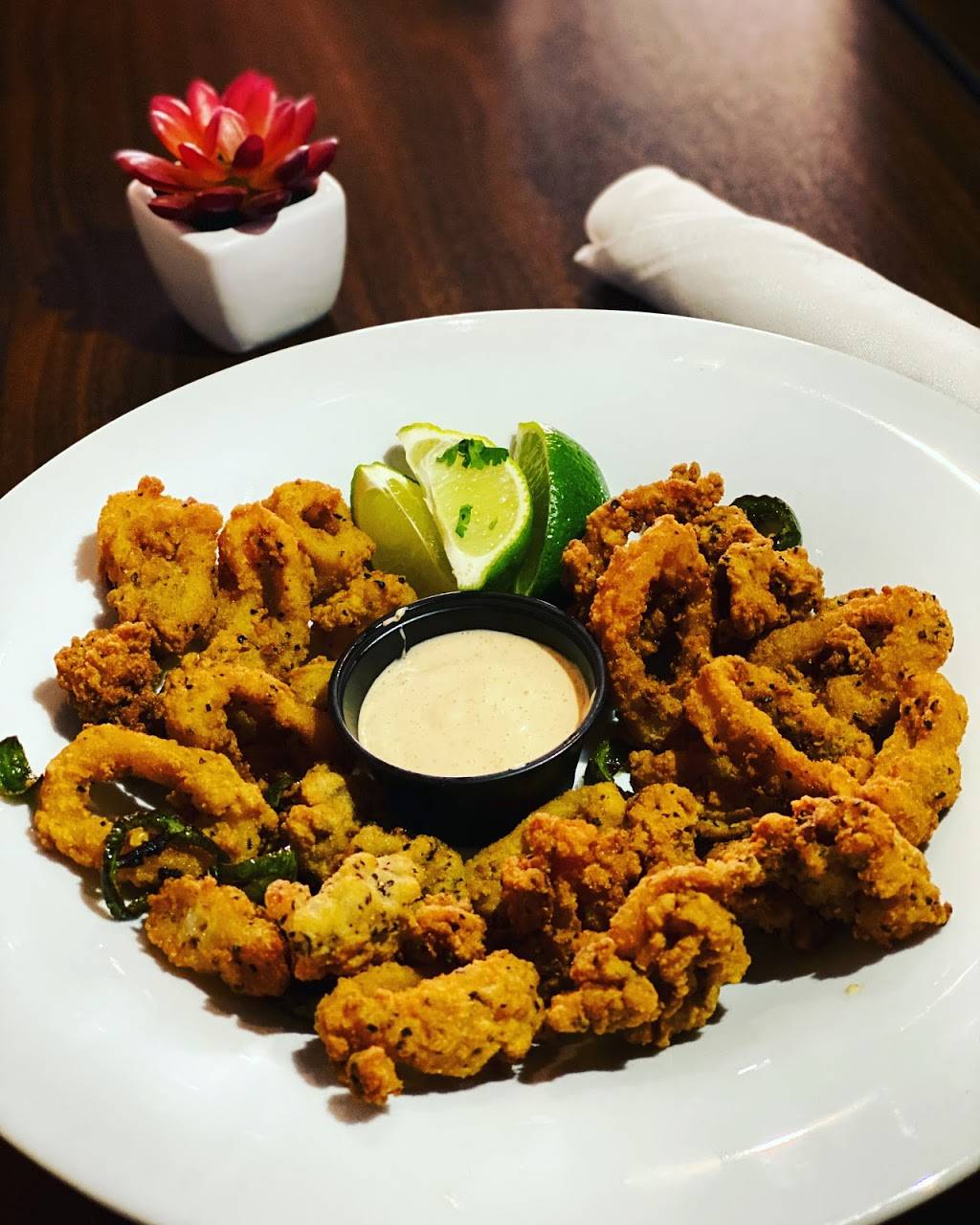 Chef Lino’s Grill | restaurant | 6603 Panama Ln #103, Bakersfield, CA 93313, USA | 6618858006 OR +1 661-885-8006