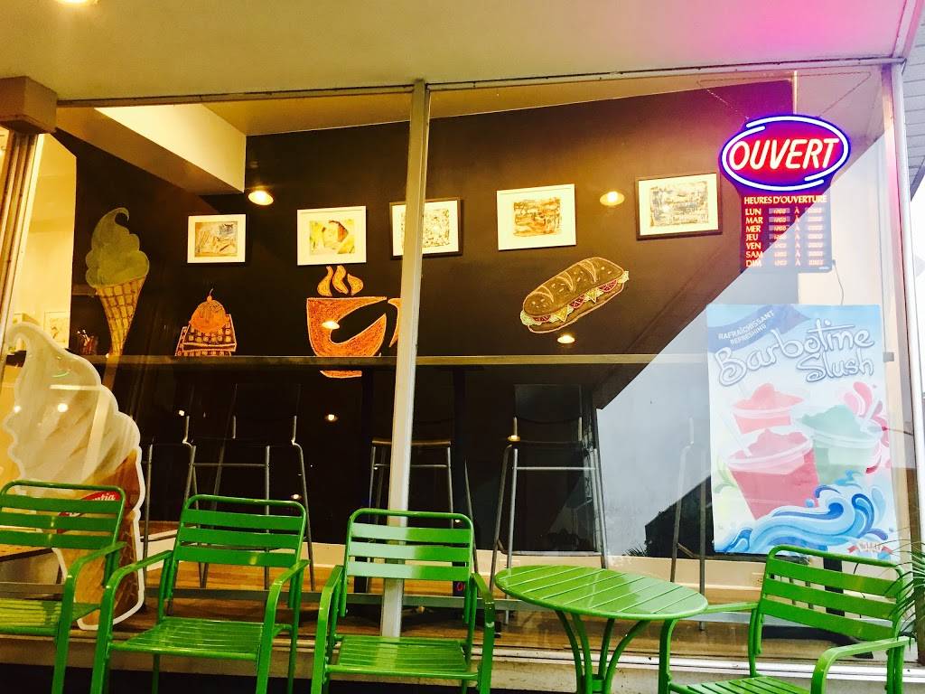 Crèmerie et délices du quartier | restaurant | 4272 Rue Beaubien E, Montréal, QC H1T 1S6, Canada | 5143796556 OR +1 514-379-6556