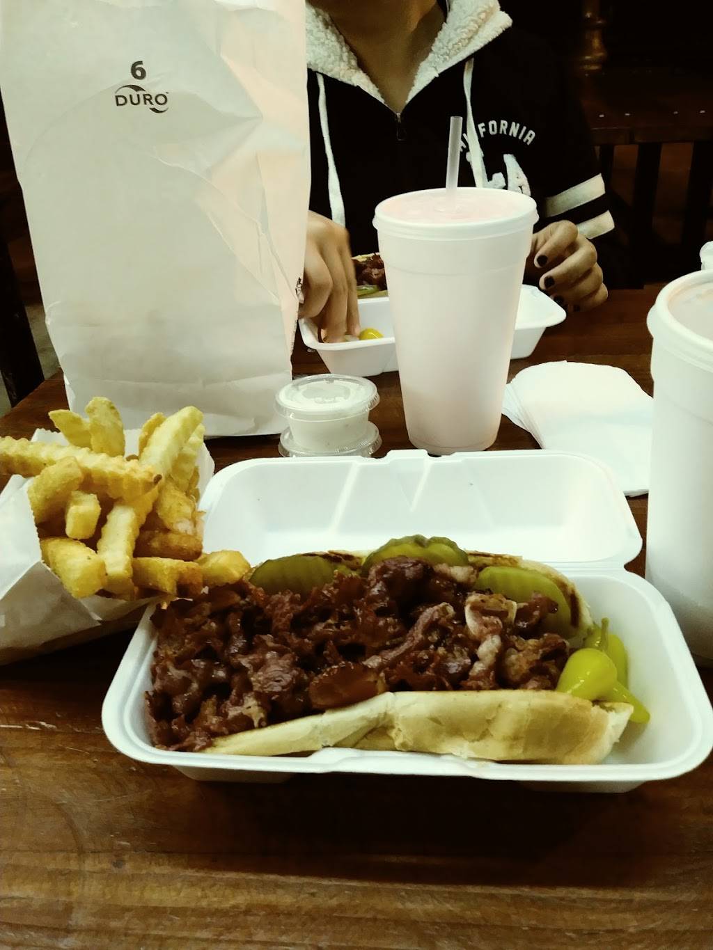 Woodlake Drive Inn | meal takeaway | 222 N Valencia Blvd, Woodlake, CA 93286, USA | 5595648439 OR +1 559-564-8439