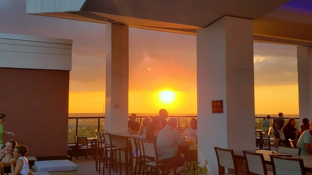 Cloud 9 Rooftop Bar | restaurant | 9 Estell Lee Pl, Wilmington, NC 28401, USA | 9107269227 OR +1 910-726-9227