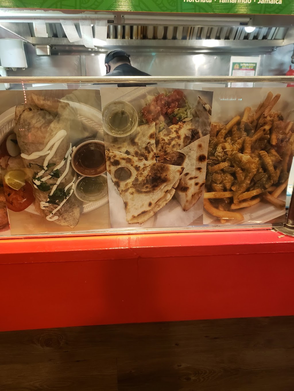 La Reyna Azteca | restaurant | 9865 E Hampden Ave, Denver, CO 80231, USA | 7206975280 OR +1 720-697-5280