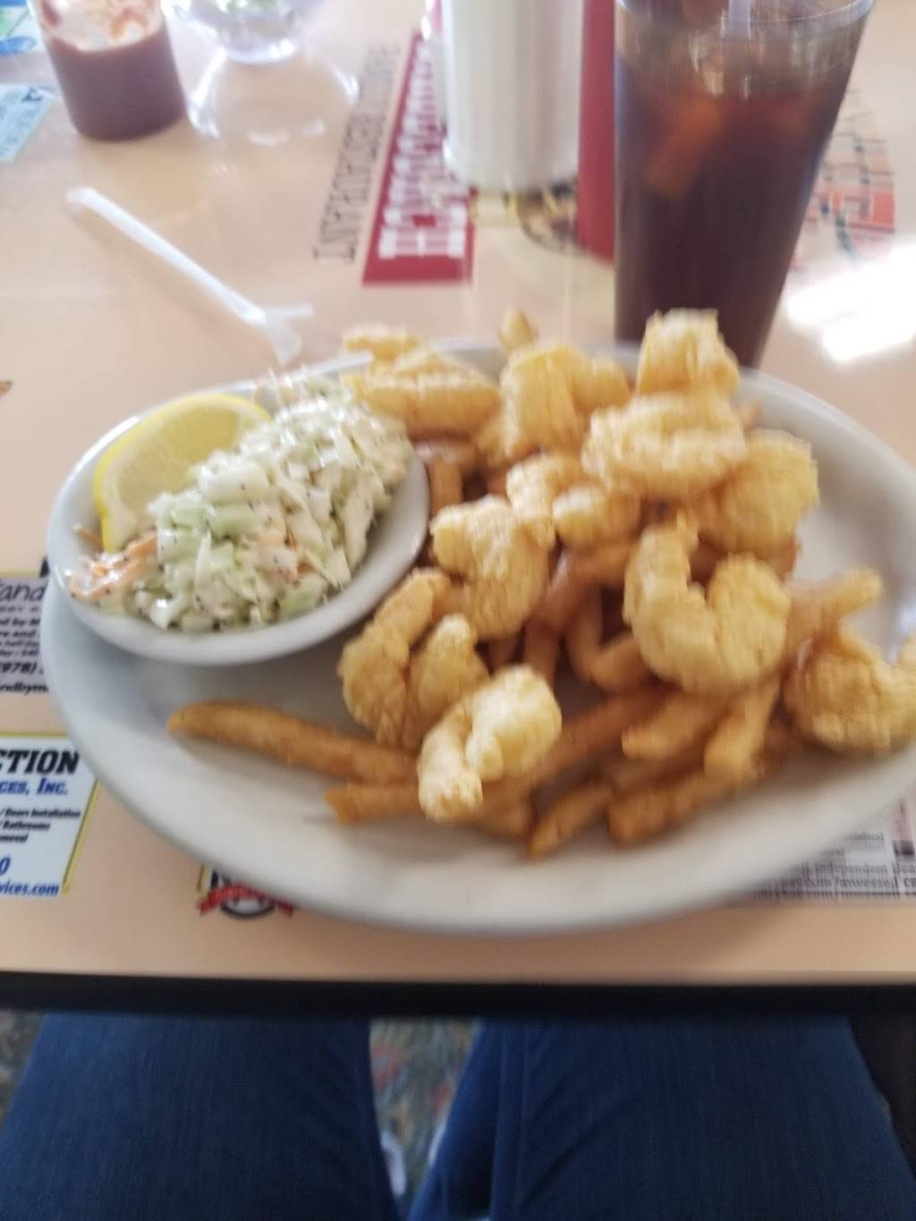 Connies Stagecoach | restaurant | 95 Elm St #1801, Salisbury, MA 01952, USA | 9784653543 OR +1 978-465-3543