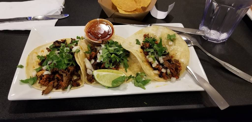 Papa Joes Mexican Restaurant | restaurant | 250 Englar Rd #10A, Westminster, MD 21157, USA | 4108712505 OR +1 410-871-2505