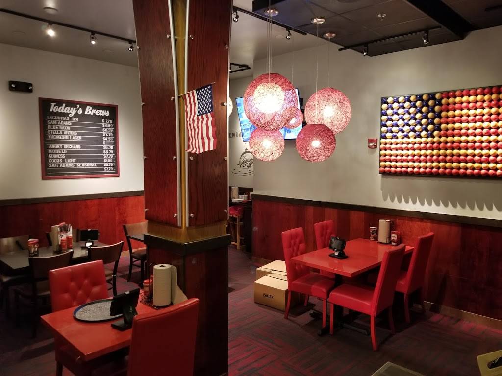 Red Robin Gourmet Burgers and Brews | restaurant | 1201 Boston Post Rd Suite R-4, Milford, CT 06460, USA | 2039510773 OR +1 203-951-0773
