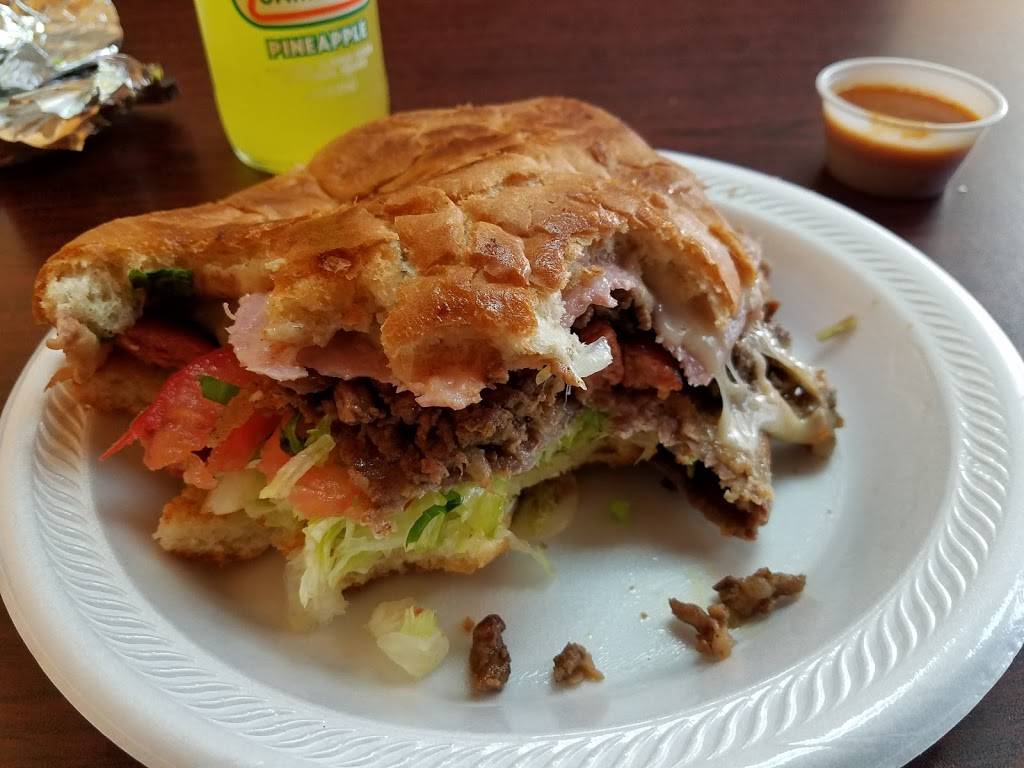 Taqueria La Guadalupana | restaurant | 800 N Greenwood Ave, Fort Smith, AR 72901, USA | 4795612678 OR +1 479-561-2678