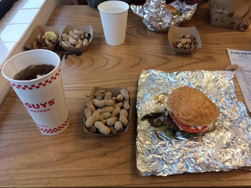 Five Guys | meal takeaway | 6095 US-98, Hattiesburg, MS 39402, USA | 6012685557 OR +1 601-268-5557