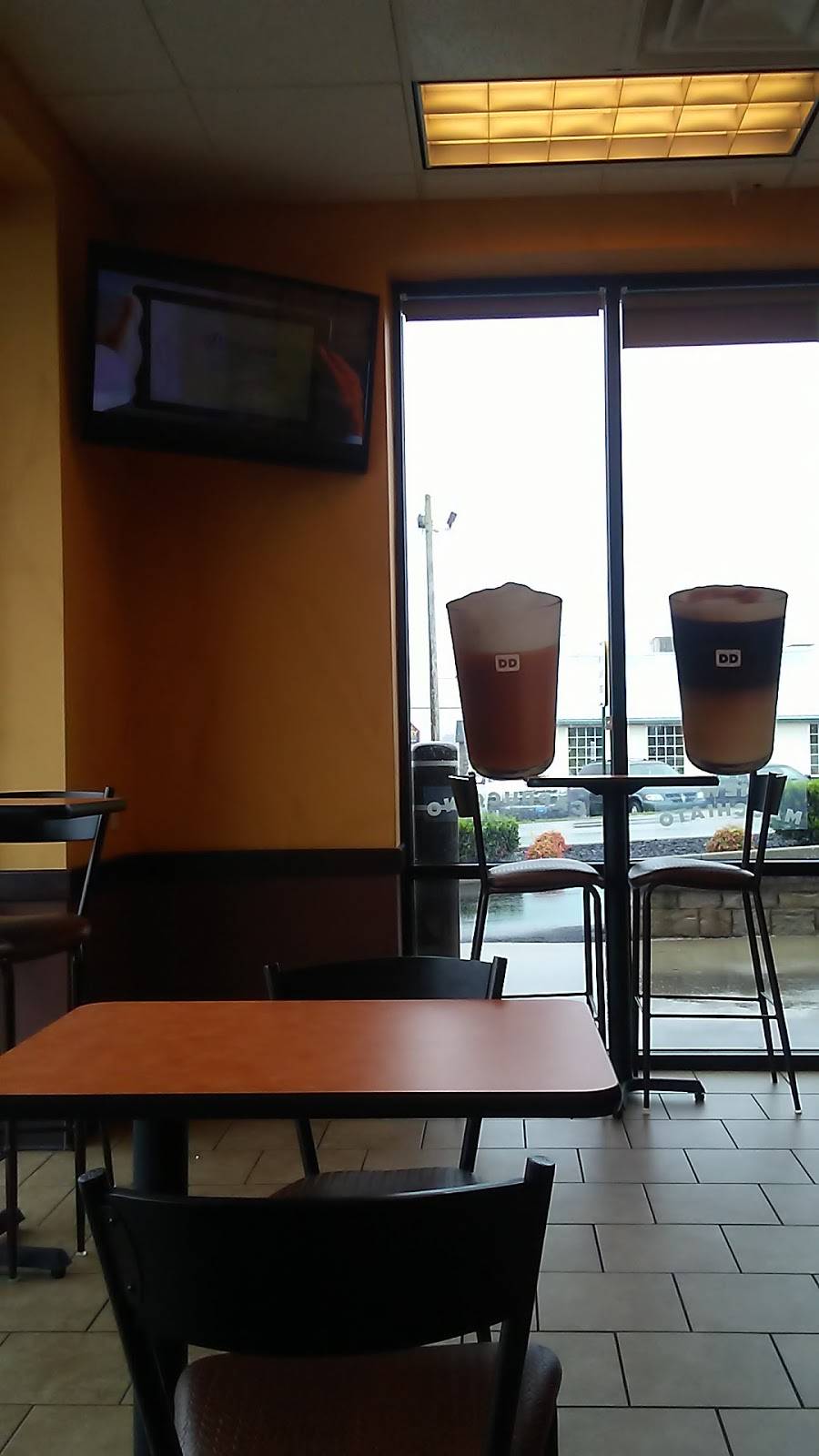 Dunkin | bakery | 525 South Highway 27, Somerset, KY 42501, USA | 6064165933 OR +1 606-416-5933