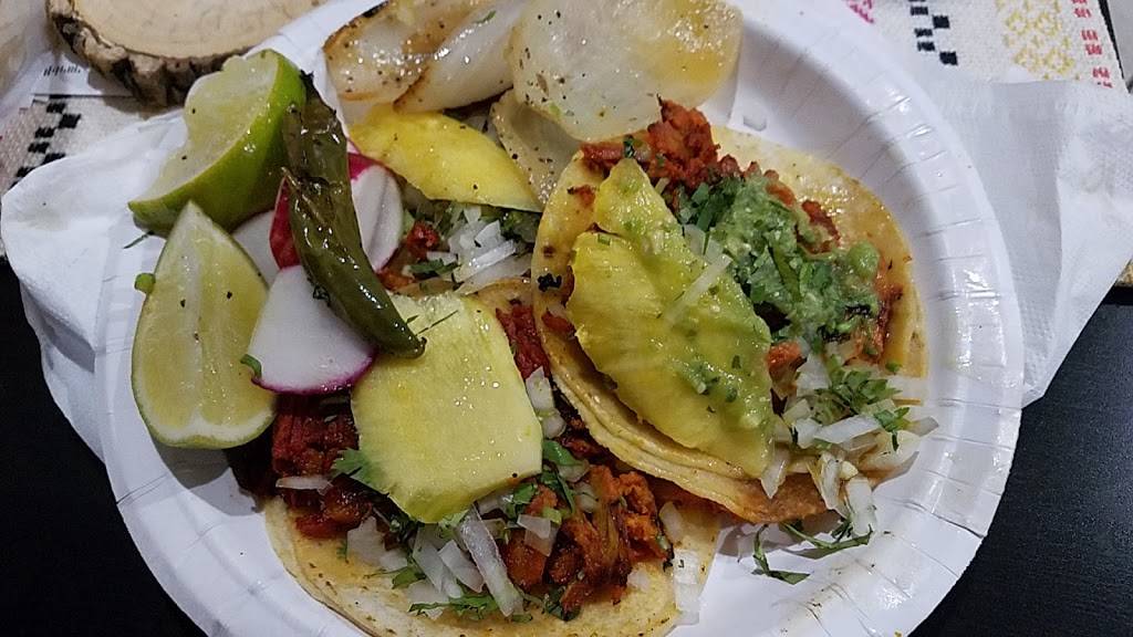 El Chalateco | restaurant | 1694 Alum Rock Ave, San Jose, CA 95116, USA | 4082548355 OR +1 408-254-8355