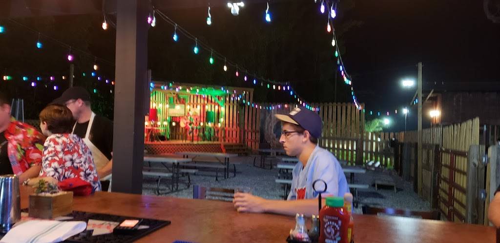 Southern Table Bar and Grill | restaurant | 10 Thacker Loop, Oxford, MS 38655, USA | 6623805124 OR +1 662-380-5124