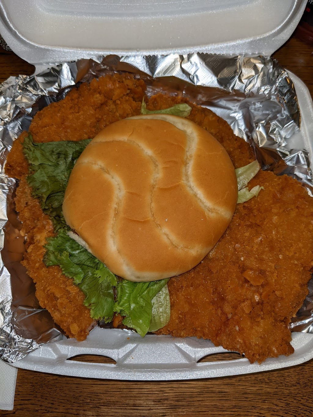 Chrillys Treats-N- Eats LLC. | restaurant | 2301 E National Hwy, Washington, IN 47501, USA | 8122544503 OR +1 812-254-4503