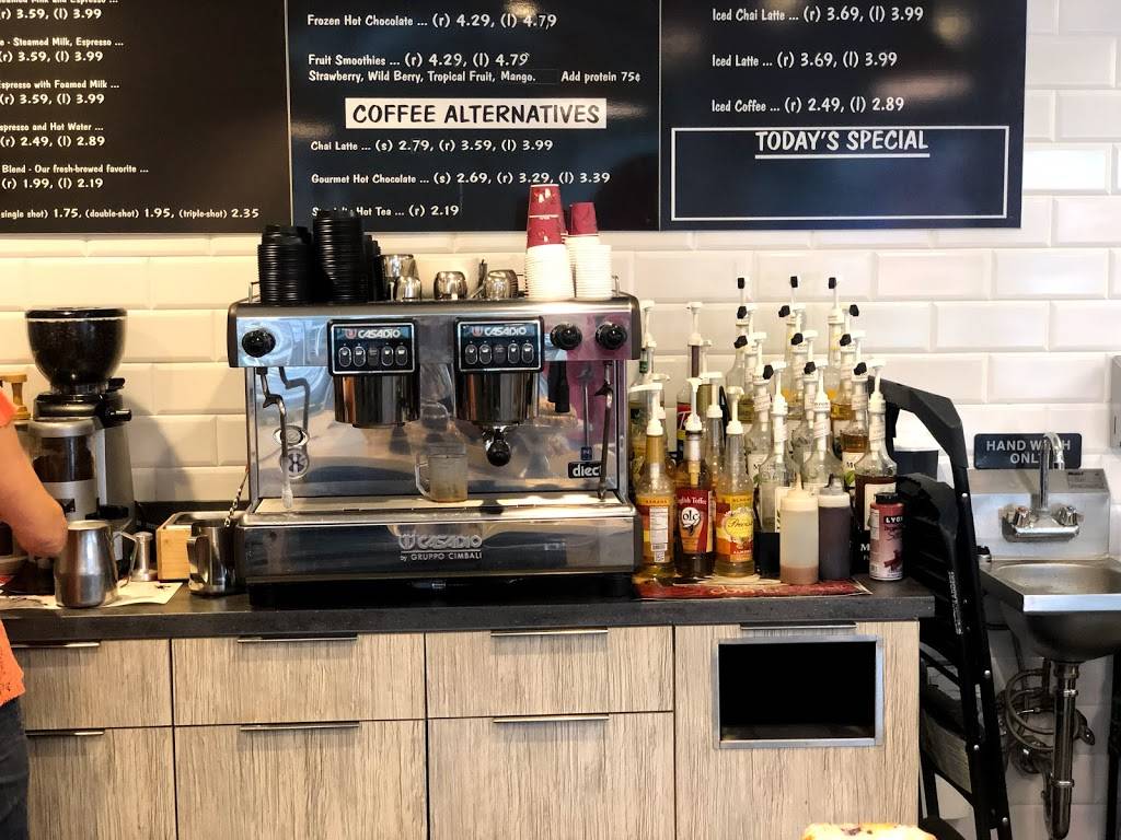 Cypress Center Cafe | cafe | 5405 Cypress Center Dr, Tampa, FL 33609, USA | 8133040033 OR +1 813-304-0033