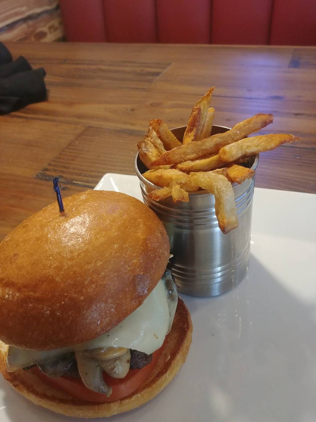 Land Run Grill | restaurant | 2596 W Tecumseh Rd, Norman, OK 73069, USA | 4052172949 OR +1 405-217-2949