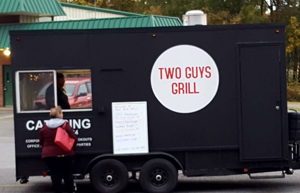 Two Guys Grill | restaurant | 1024 Eastern Blvd, Essex, MD 21221, USA | 4438242775 OR +1 443-824-2775