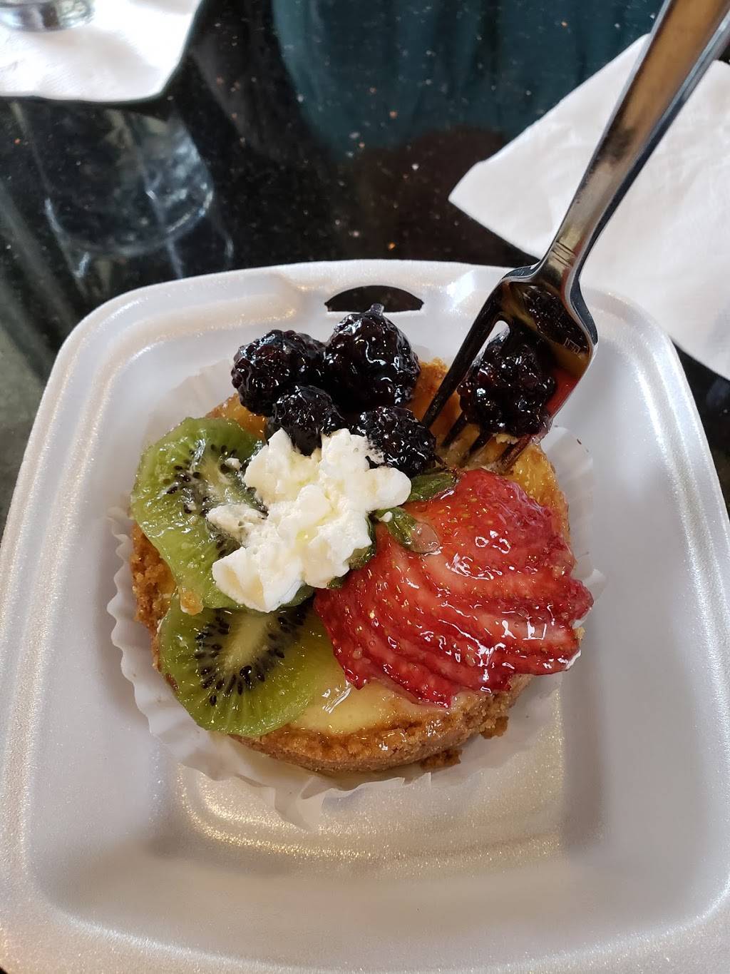 Rizzos Bakery & Bistro | bakery | 91 Georgia Rd, Franklin, NC 28734, USA | 8283697774 OR +1 828-369-7774