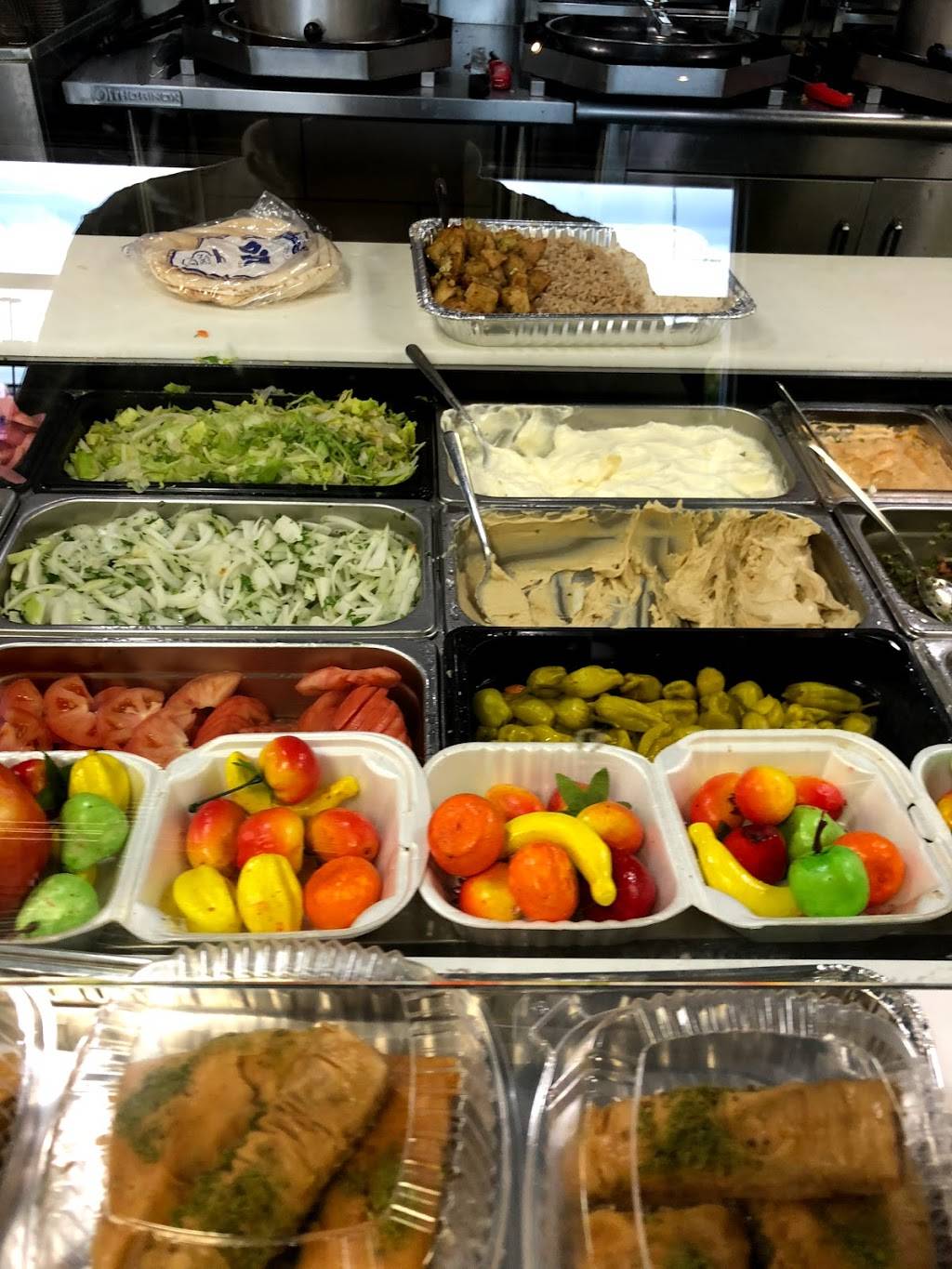 Shawarma Royale | restaurant | 3890 Innes Rd #4, Orléans, ON K1W 1K9, Canada | 6135901888 OR +1 613-590-1888