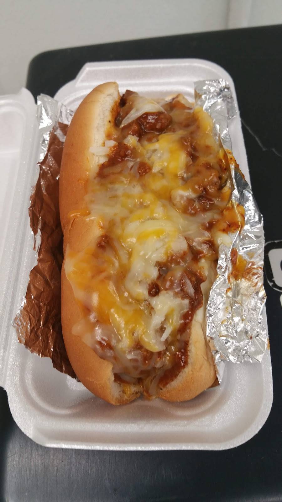 Willies Chili Dogs | meal takeaway | 4701 Shirley Ave, Jacksonville, FL 32210, USA | 9043371289 OR +1 904-337-1289