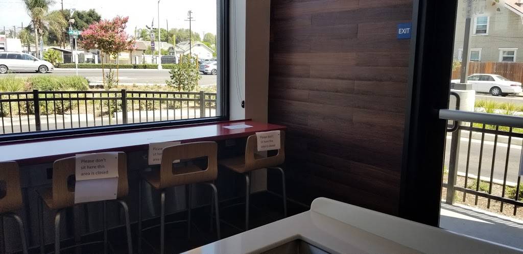 Wendys | restaurant | 590 E Holt Blvd, Ontario, CA 91761, USA | 9093913624 OR +1 909-391-3624