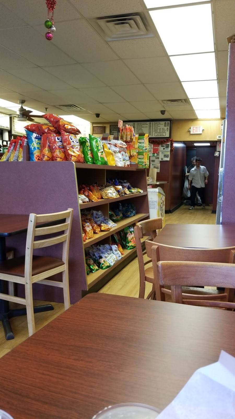 Hincks Delicatessen | meal takeaway | 666 Port Washington Blvd, Port Washington, NY 11050, USA | 5168833730 OR +1 516-883-3730