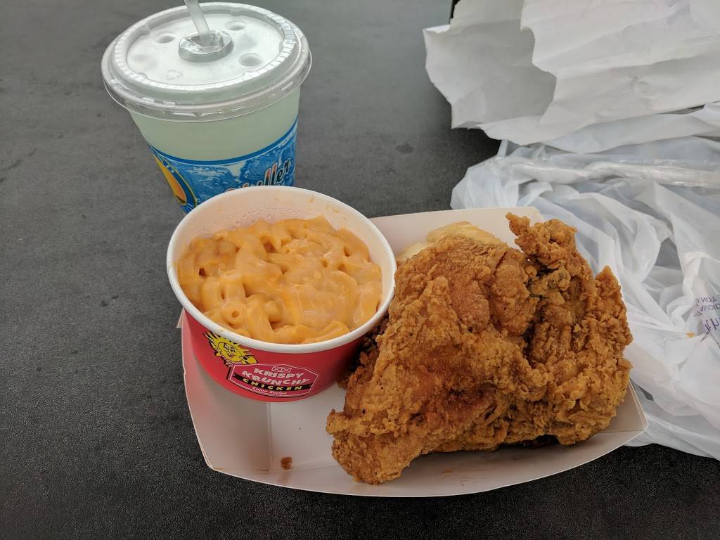 krispy krunchy chicken | restaurant | 978 Broad St, Meriden, CT 06450, USA | 2032358000 OR +1 203-235-8000