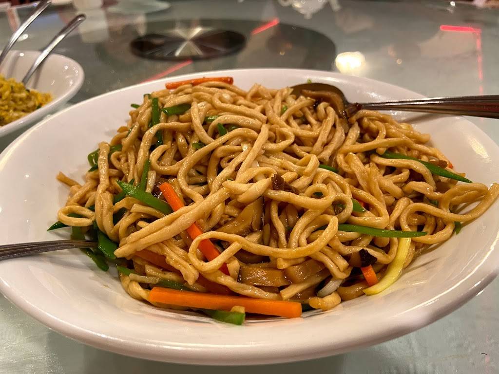 Green Lake Seafood & Dim Sum | restaurant | 19 US-22, Green Brook Township, NJ 08812, USA | 7324970873 OR +1 732-497-0873