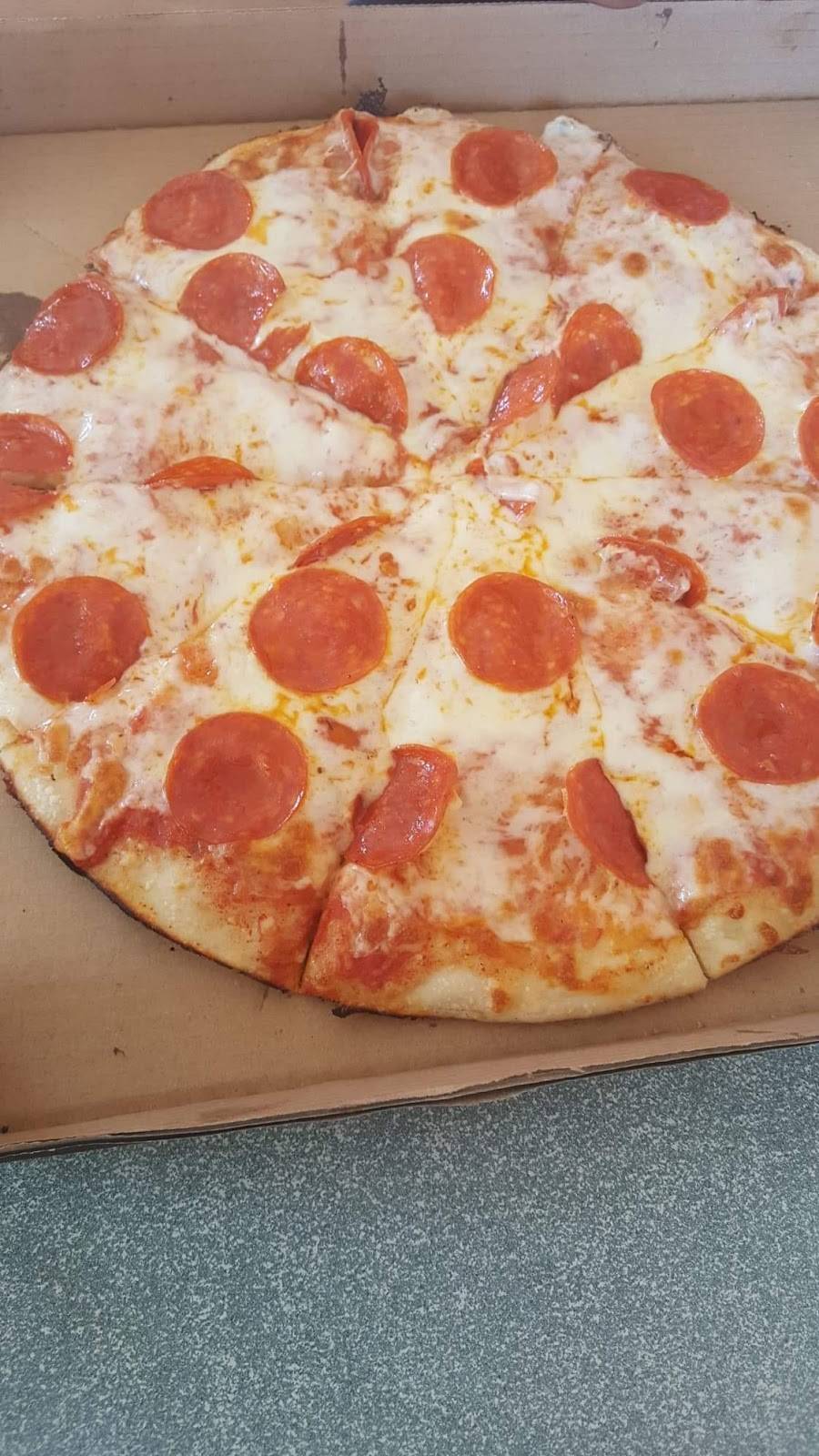 Pizza Caliente | restaurant | Inglaterra 609, Las Lomitas, 22810 Ensenada, B.C., Mexico | 016461749853 OR +52 646 174 9853