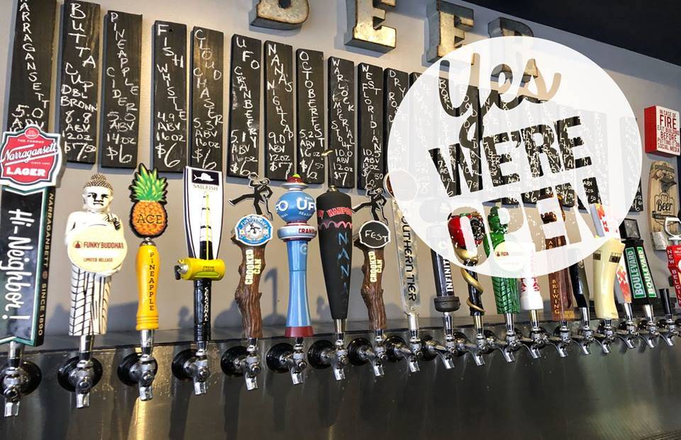 The Pint Size Pub | restaurant | 110 S 5th St, Leesburg, FL 34748, USA | 3524600383 OR +1 352-460-0383