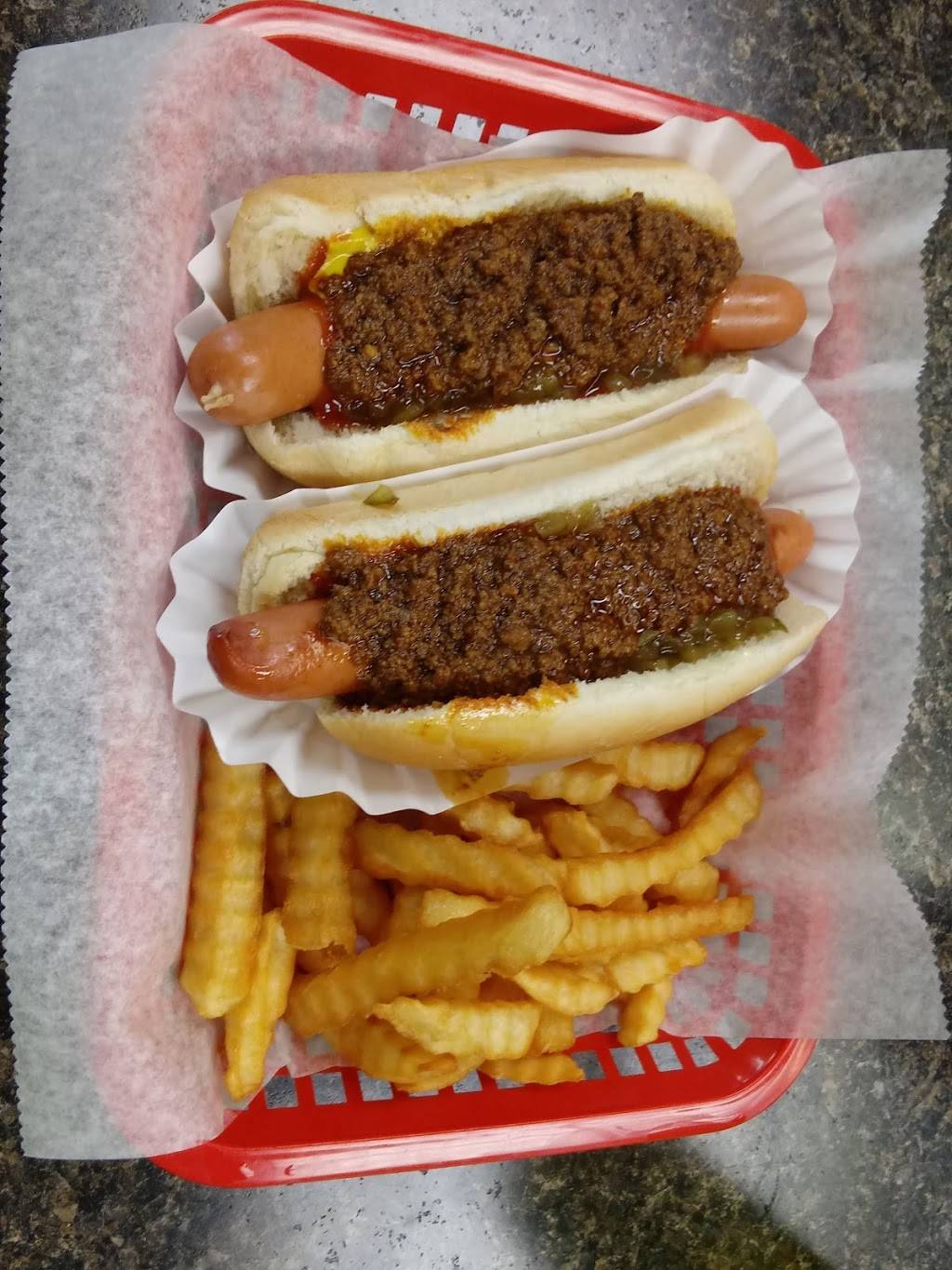 Famous Uncle Als | restaurant | 5394 Kemps River Dr #108, Virginia Beach, VA 23464, USA | 7574207366 OR +1 757-420-7366