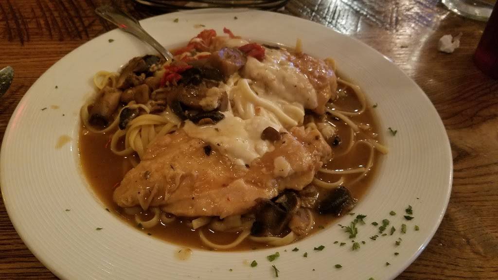 Al Frescos | restaurant | 100 Reaville Ave, Flemington, NJ 08822, USA | 9082372700 OR +1 908-237-2700