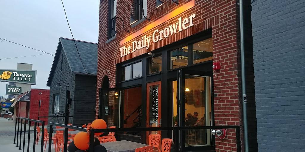 The Daily Growler - German Village/Brewery District | restaurant | 702 S High St, Columbus, OH 43206, USA | 6147062749 OR +1 614-706-2749