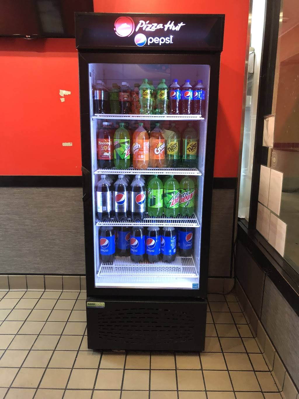 Pizza Hut | restaurant | 1269 N Lake Ave, Pasadena, CA 91104, USA | 6263983700 OR +1 626-398-3700