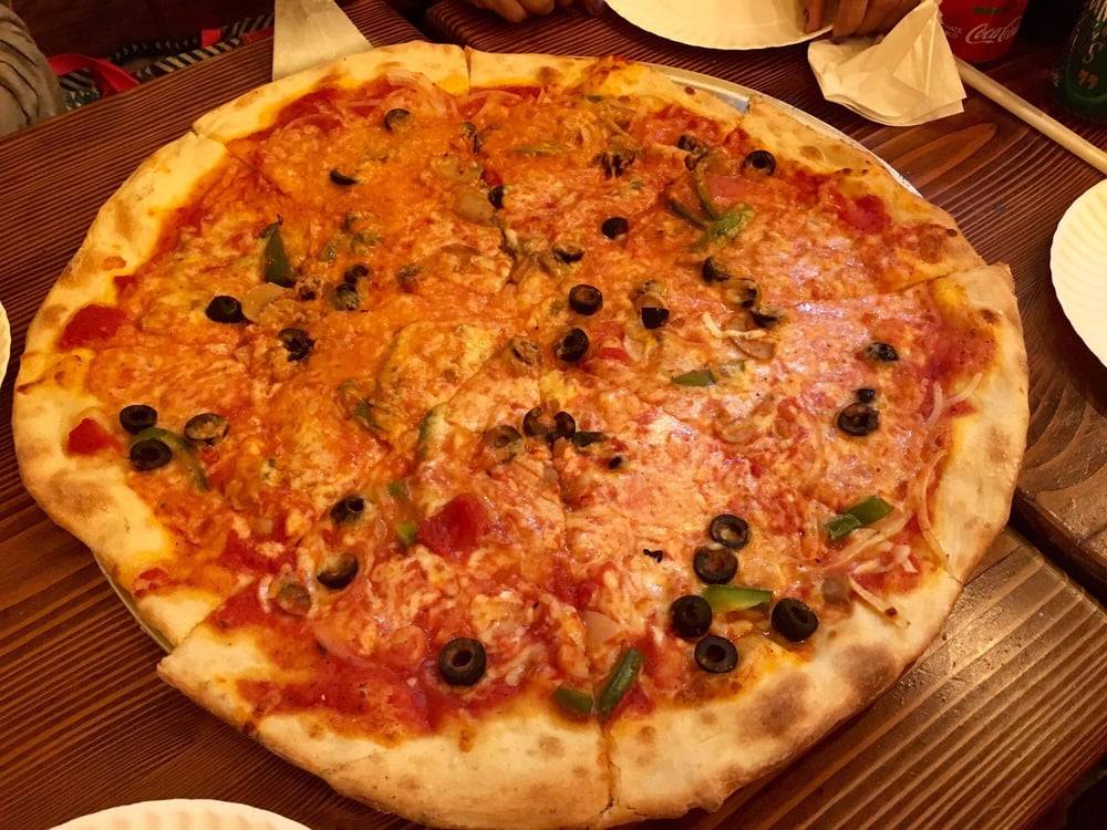 Pizza Hut | restaurant | 804 N Main St, High Point, NC 27262, USA | 3368416414 OR +1 336-841-6414