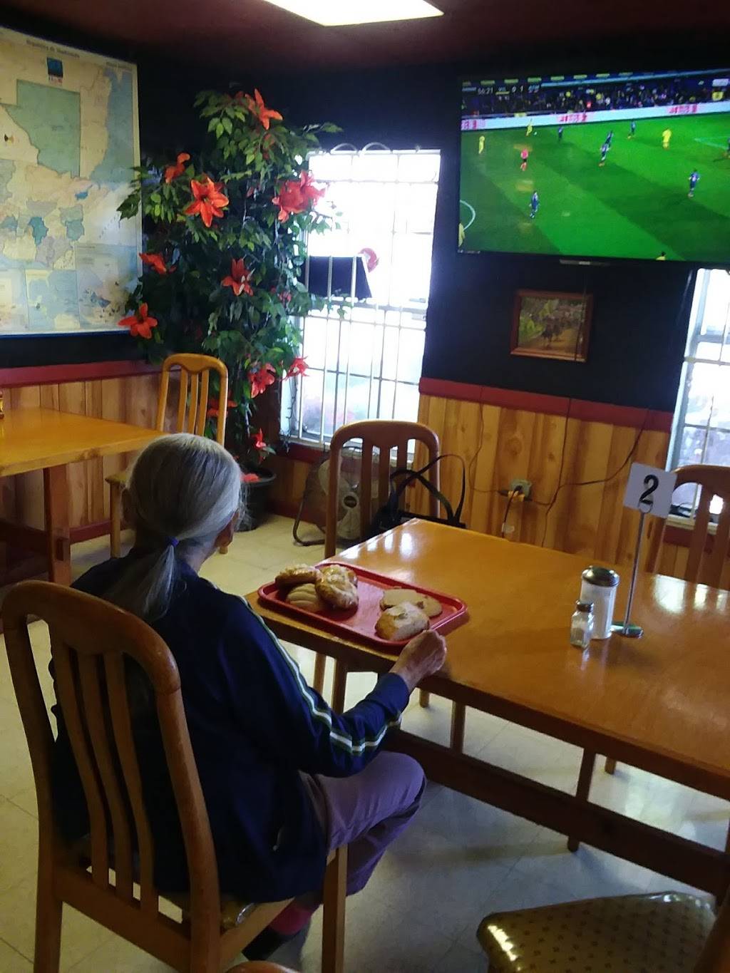 Rincon Guatemalteco | bakery | 708 W Doctor M.L.K. Jr Blvd, Tampa, FL 33603, USA | 8132210645 OR +1 813-221-0645