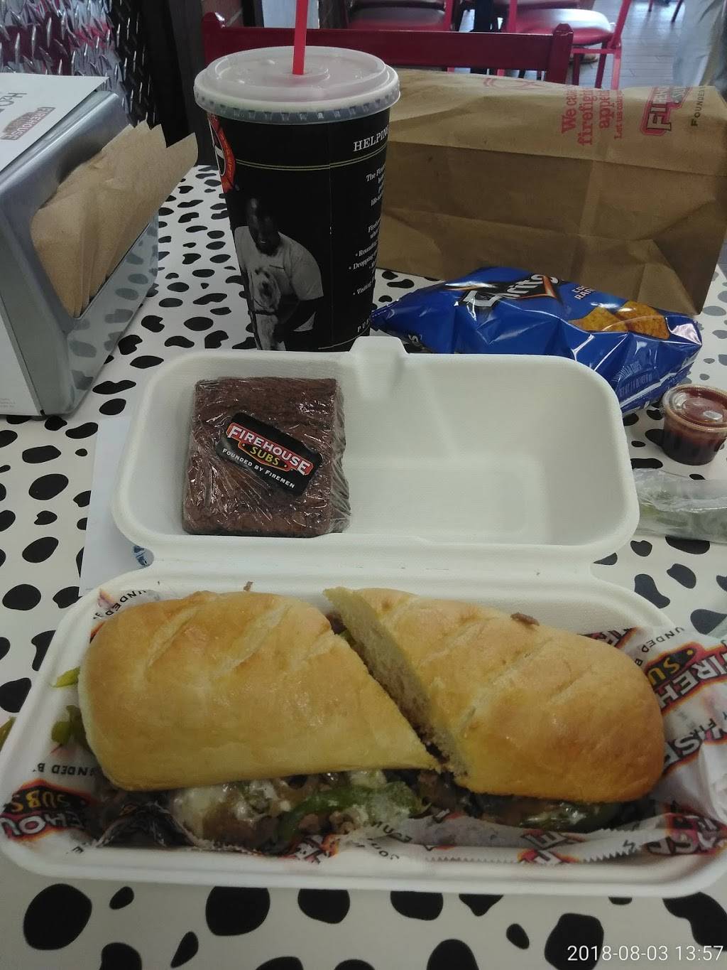 Firehouse Subs Englewood Gateway Center | meal delivery | 1092 S Main St, Englewood, OH 45322, USA | 9377710806 OR +1 937-771-0806