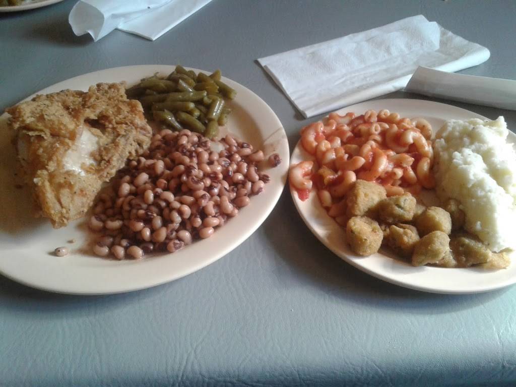 The Snaggy Bend Café | restaurant | 599 Main St, New Madrid, MO 63869, USA | 5737486363 OR +1 573-748-6363