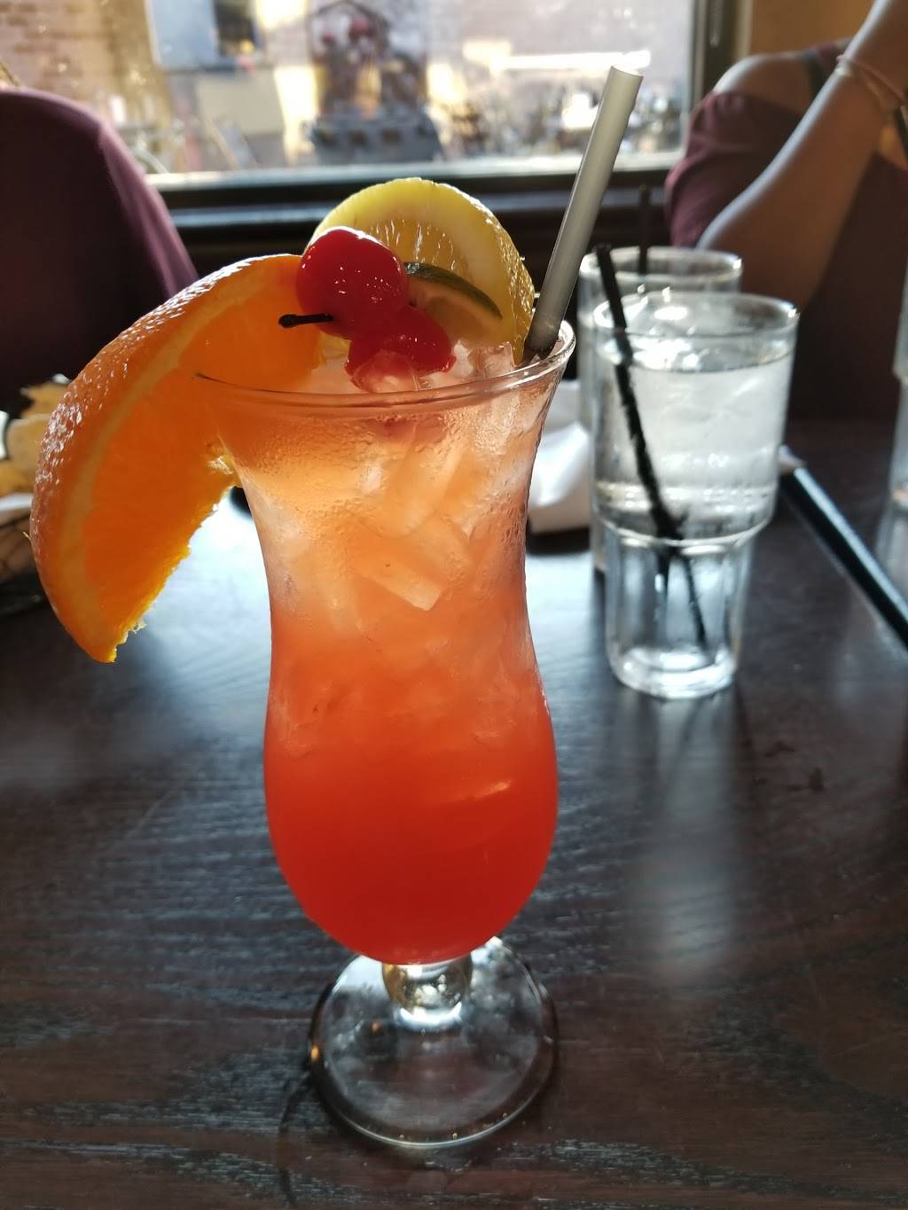 Fishbones St. Clair Shores | restaurant | 23722 Jefferson Ave, St Clair Shores, MI 48080, USA | 5864983000 OR +1 586-498-3000