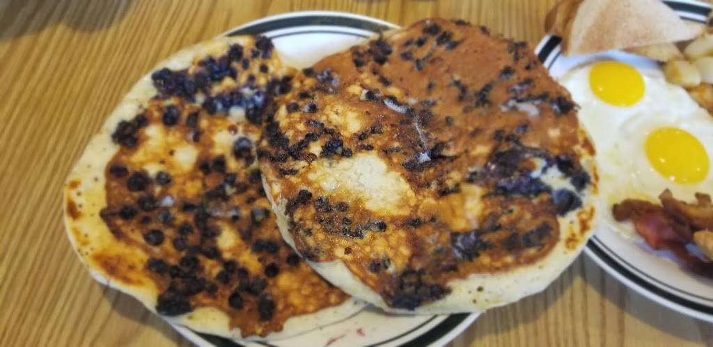 Scovils Millside Dining | restaurant | 1276 Main St, Harrington, ME 04643, USA | 2074836544 OR +1 207-483-6544