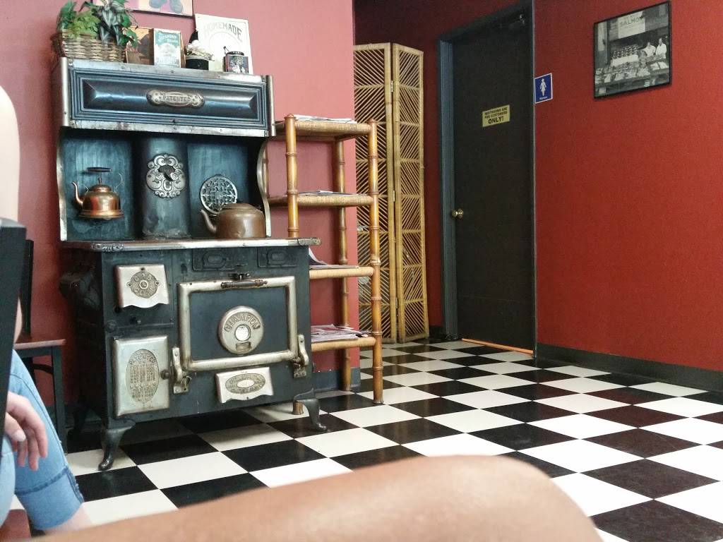 Tubs Gourmet Sub Sandwiches | restaurant | 11064 Lake City Way NE # 16, Seattle, WA 98125, USA | 2063611621 OR +1 206-361-1621