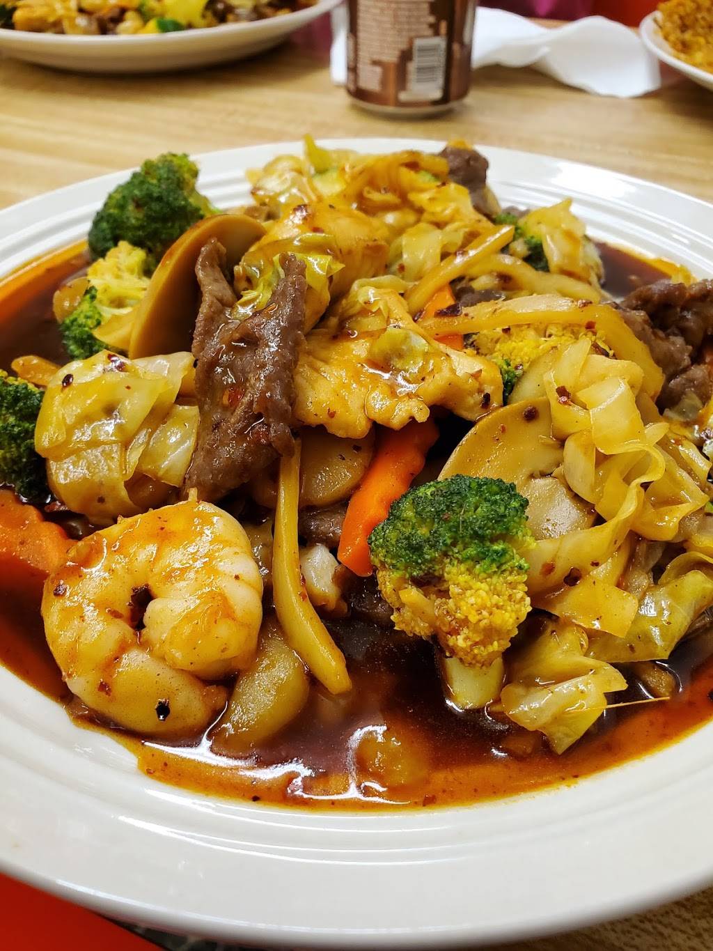 Peking Palace Restaurant | restaurant | 535 E Cleveland, Monett, MO 65708, USA | 4172353737 OR +1 417-235-3737