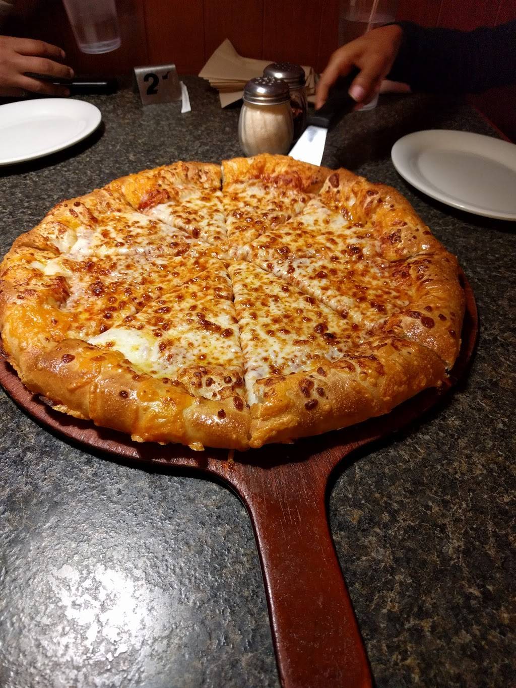 Pizza Hut | restaurant | 58012 Twentynine Palms Highway, Yucca Valley, CA 92284, USA | 7603696545 OR +1 760-369-6545