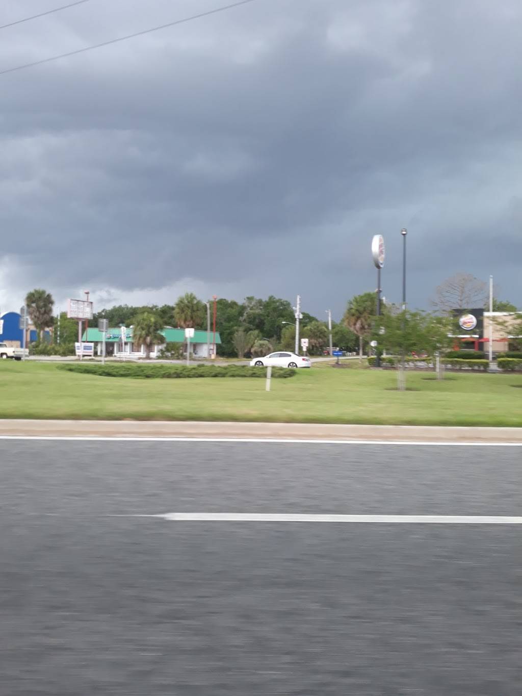 Ellens Café On 3RD | restaurant | 110 S 3rd St, Leesburg, FL 34748, USA | 3526301313 OR +1 352-630-1313