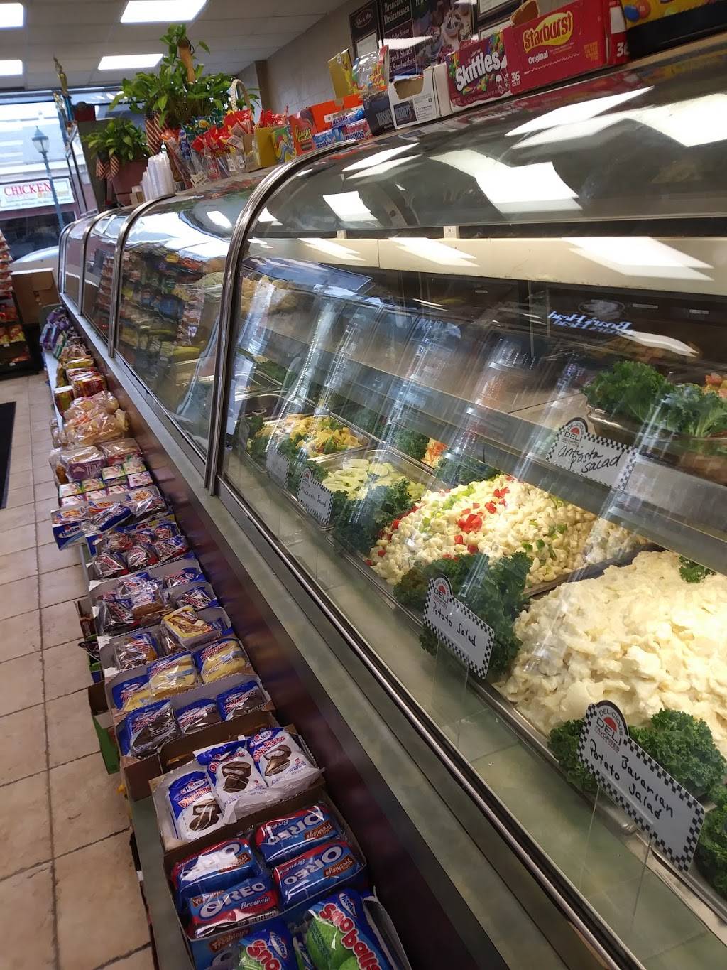 Brancards Delicatessen | restaurant | 80 Rockaway Ave, Valley Stream, NY 11580, USA | 5168256697 OR +1 516-825-6697