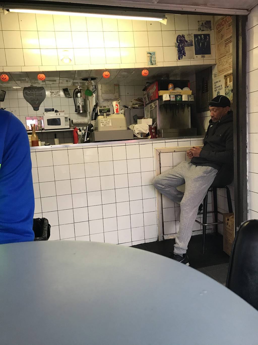 Ali Babas | restaurant | 297 Central Ave A, Valley Stream, NY 11580, USA | 5168721190 OR +1 516-872-1190