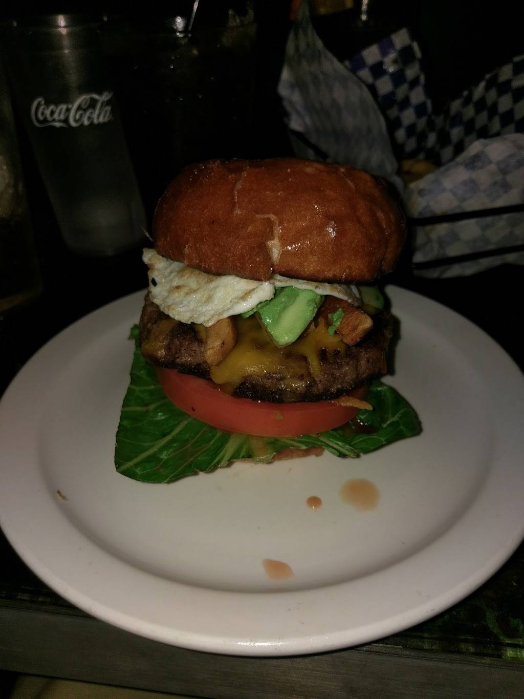 Single Fin Surf Grill | restaurant | 3844 Mission Blvd, San Diego, CA 92109, USA | 8583526611 OR +1 858-352-6611